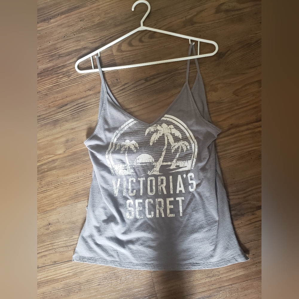 🪴BOGO FREE🪴 VICTORIAS SECRET TANK SIZE XS